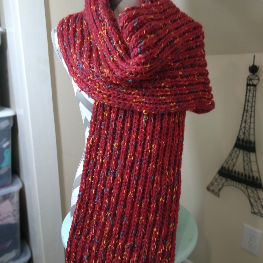 LOB WOMENS ACCESSORIES Scarf Red with multicolor flecks chunky